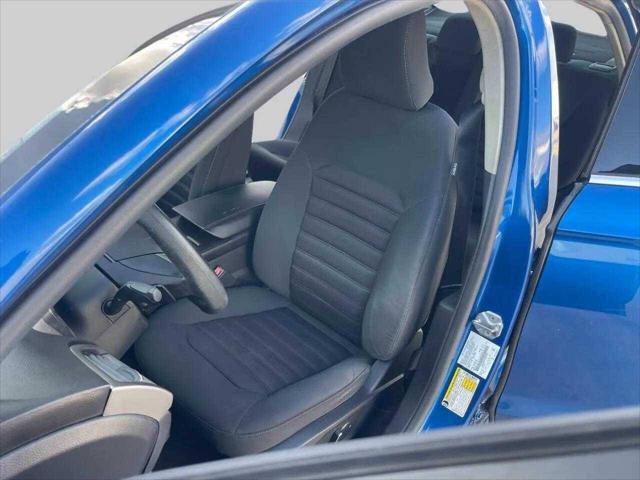 Photo of 2017 Blue Ford Fusion