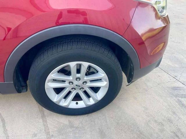 Photo of 2013 Red Ford Explorer