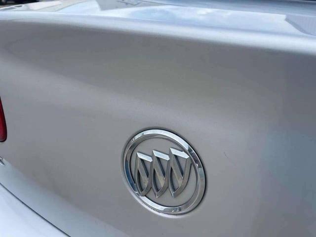 Photo of 2009 Silver Buick Lucerne