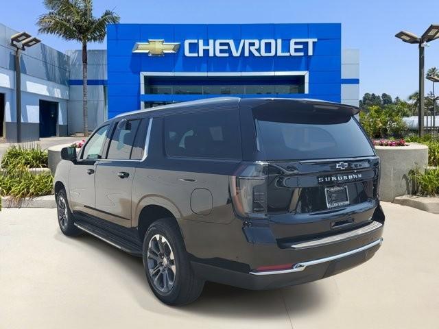 Photo of 2025  Chevrolet Suburban