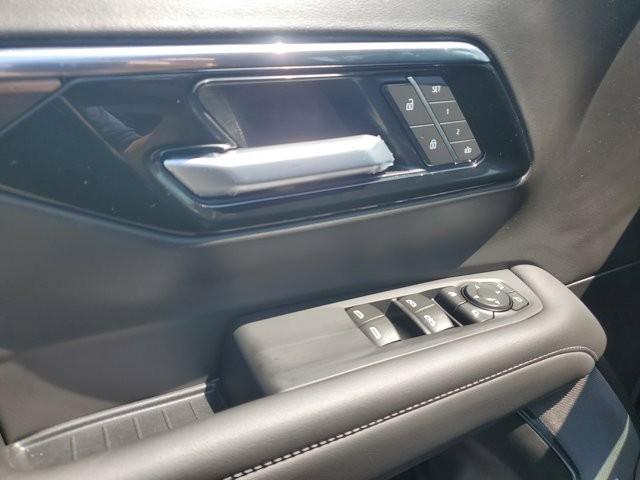 Photo of 2025  Chevrolet Suburban