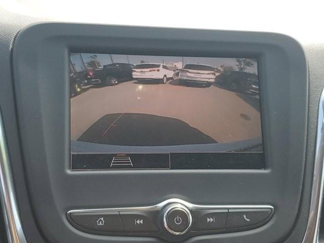 Photo of 2022 Summit White Chevrolet Equinox