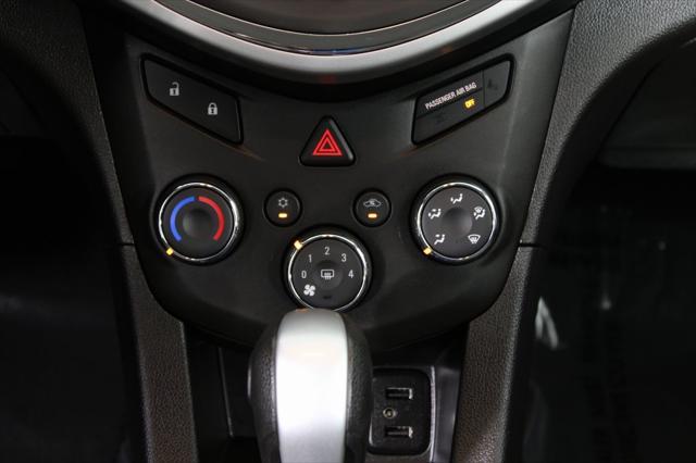 Photo of 2020 Silver Ice Metallic Chevrolet Sonic