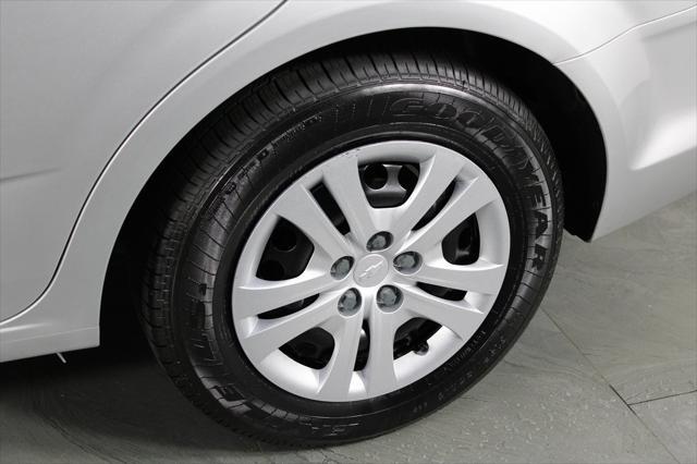 Photo of 2020 Silver Ice Metallic Chevrolet Sonic