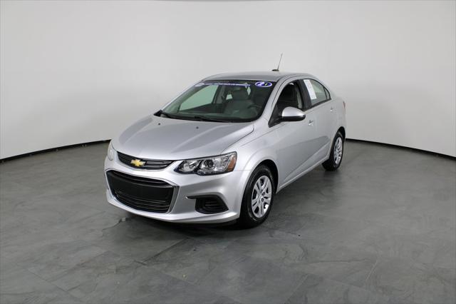 Photo of 2020 Silver Ice Metallic Chevrolet Sonic