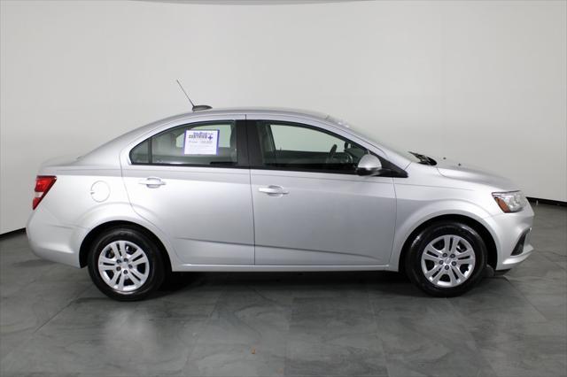 Photo of 2020 Silver Ice Metallic Chevrolet Sonic
