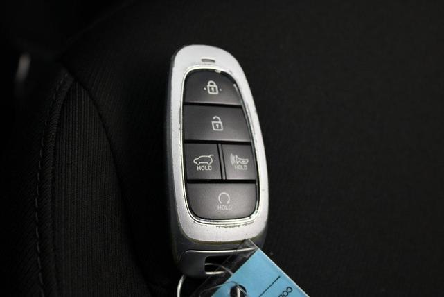 Photo of 2023 Amazon Gray Hyundai TUCSON