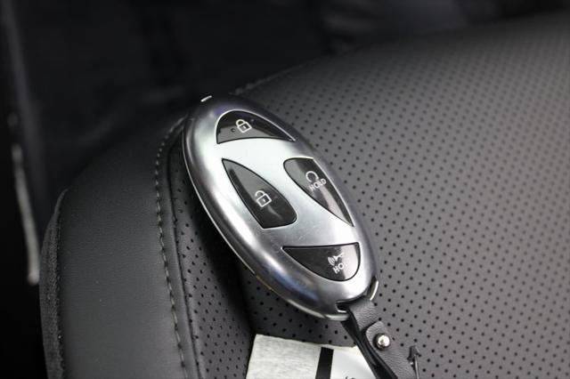 Photo of 2024 Soultronic Orange Pearl Hyundai KONA