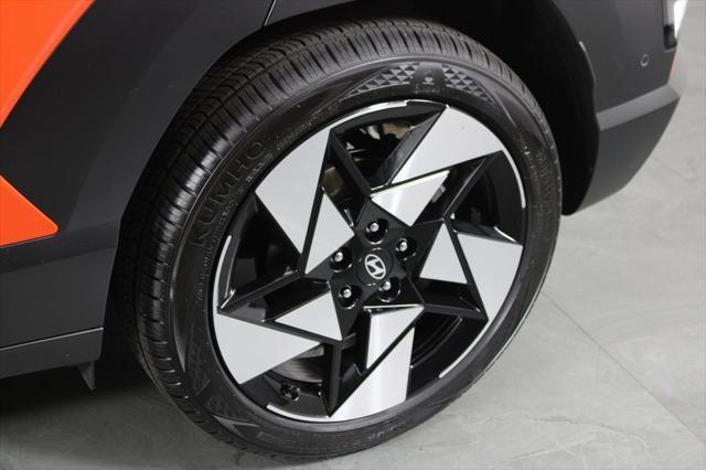 Photo of 2024 Soultronic Orange Pearl Hyundai KONA