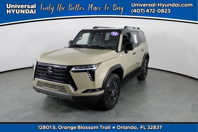 Photo of 2024 Earth/Black Lexus GX 550