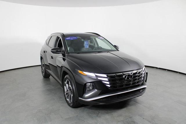 Photo of 2022 Phantom Black Hyundai TUCSON