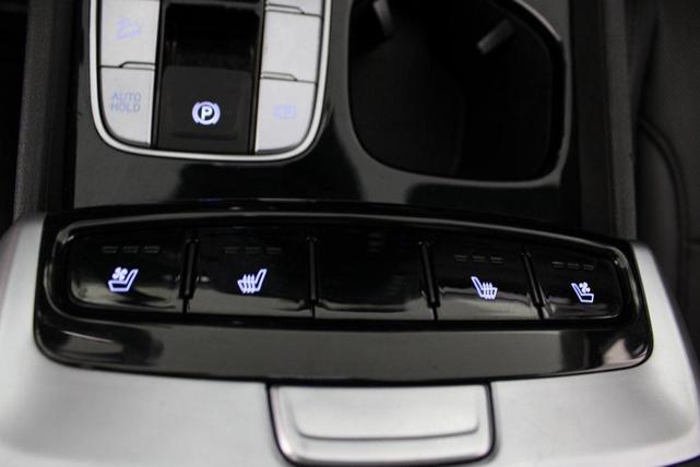 Photo of 2022 Phantom Black Hyundai TUCSON