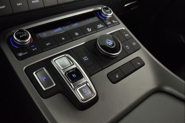 Photo of 2025 Hyper White Hyundai PALISADE