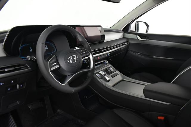 Photo of 2025 Hyper White Hyundai PALISADE