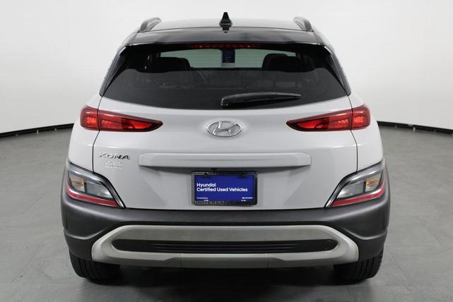 Photo of 2023 Cyber Silver w/Black Roof Hyundai KONA