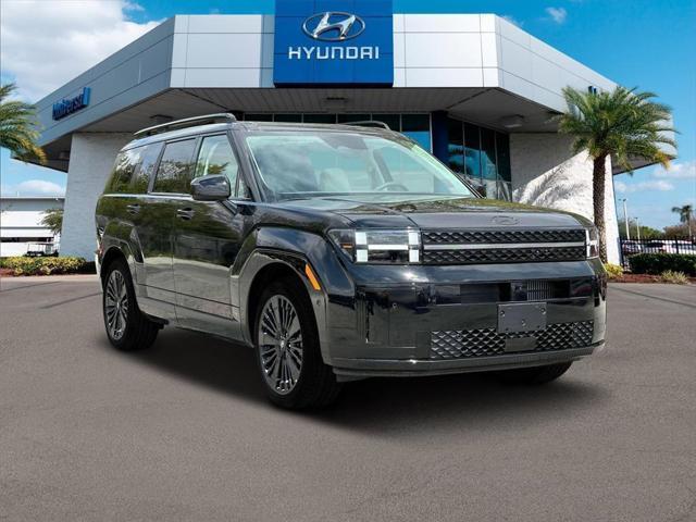 Photo of 2025 Phantom Black Hyundai SANTA FE HEV