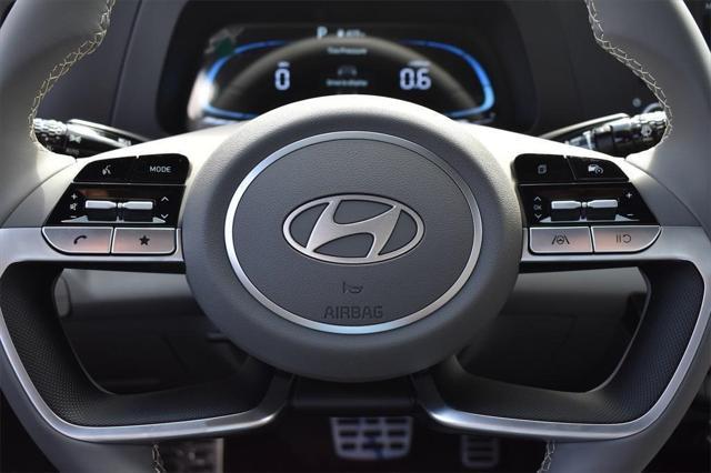 Photo of 2025 Serenity White Hyundai ELANTRA
