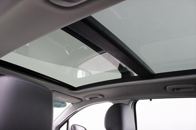 Photo of 2021 Shimmering Silver Hyundai SANTA FE