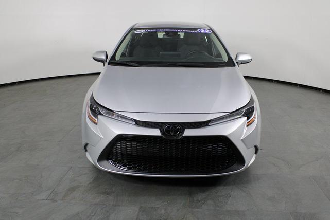 Photo of 2022 Classic Silver Metallic Toyota Corolla