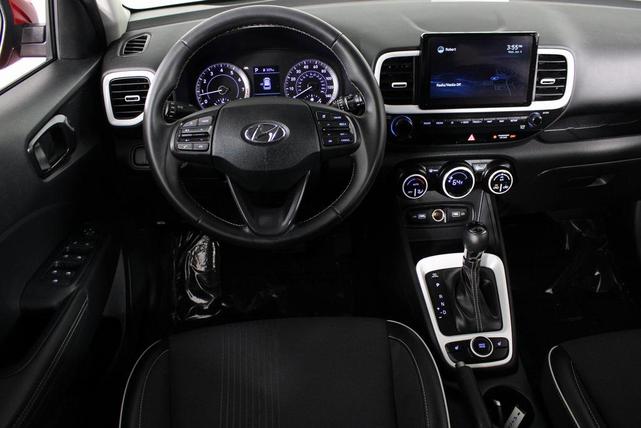 Photo of 2022 Scarlet Red Pearl Hyundai VENUE