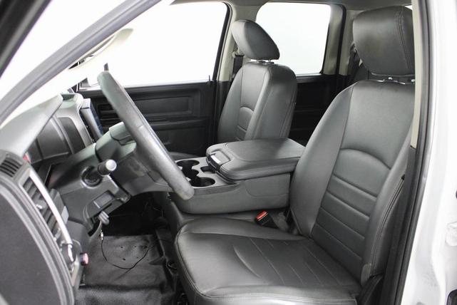 Photo of 2018 Bright White Clearcoat RAM 1500
