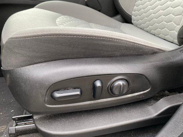 Photo of 2018 White Chevrolet Equinox