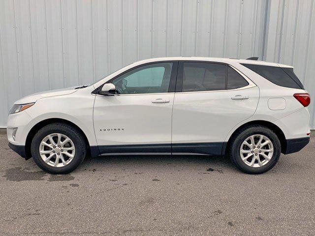Photo of 2018 White Chevrolet Equinox