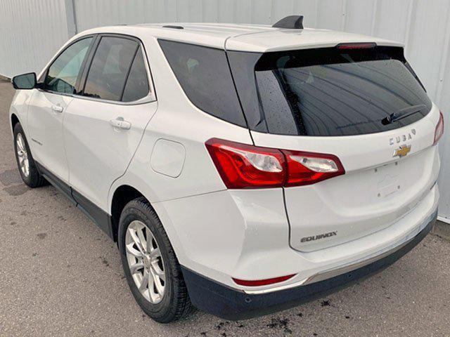 Photo of 2018 White Chevrolet Equinox