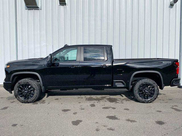 Photo of 2025 Black Chevrolet Silverado 2500
