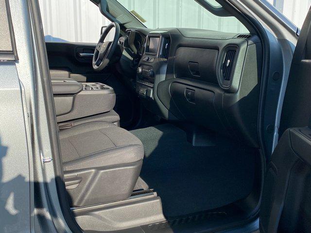Photo of 2025 Sterling Gray Metallic Chevrolet Silverado 1500