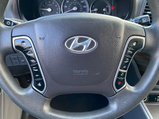 Photo of 2010 Blue Hyundai SANTA FE
