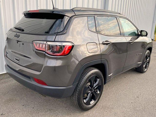 Photo of 2021 Granite Crystal Metallic Clearcoat Jeep Compass
