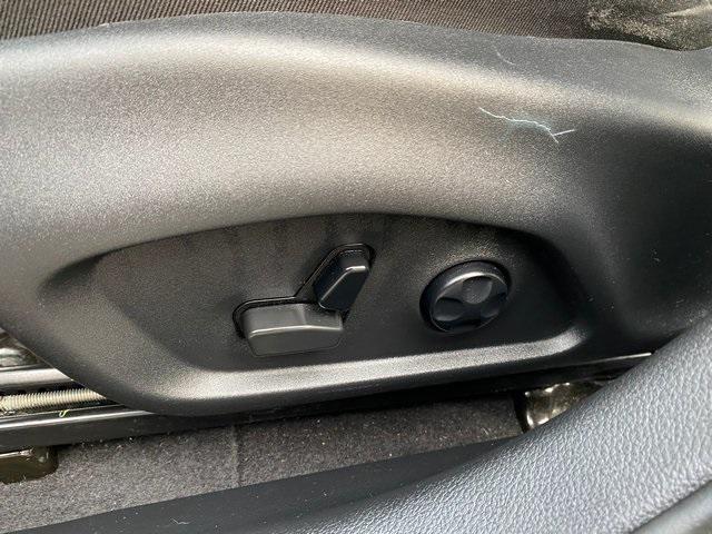 Photo of 2021 Granite Crystal Metallic Clearcoat Jeep Compass