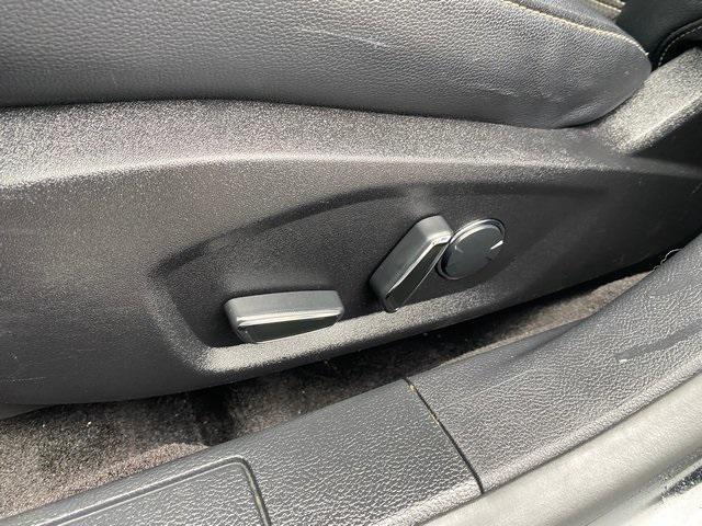 Photo of 2018 Shadow Black Ford Fusion