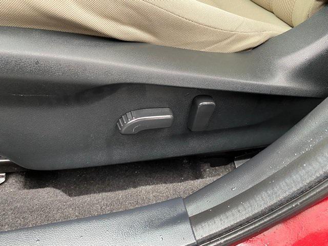 Photo of 2022 Crimson Red Pearl Subaru Impreza
