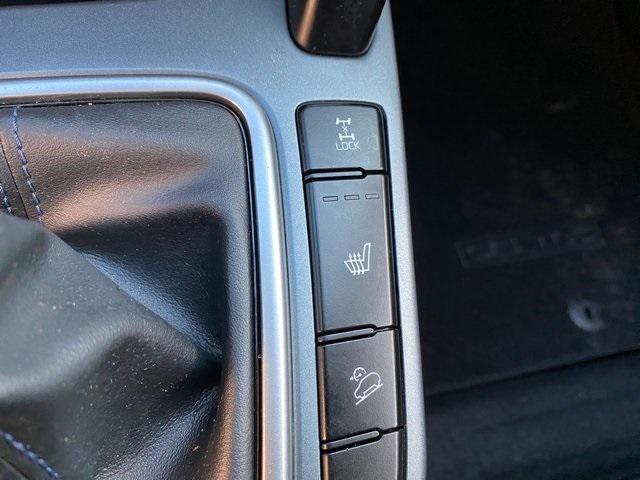 Photo of 2021 Cherry Black Kia Seltos