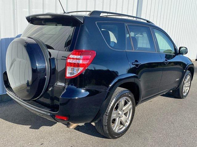 Photo of 2012 Black Toyota RAV4