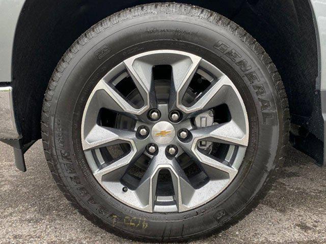 Photo of 2025 Gray Chevrolet Silverado 1500