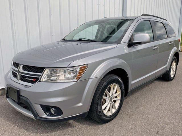 Photo of 2016 Billet Silver Metallic Clearcoat Dodge Journey