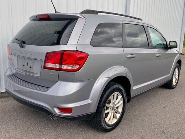 Photo of 2016 Billet Silver Metallic Clearcoat Dodge Journey
