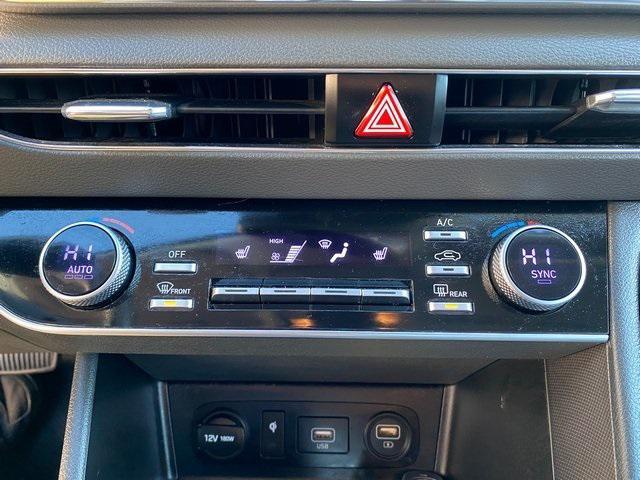 Photo of 2020 Quartz White Hyundai SONATA