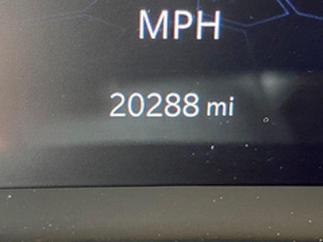 Photo of 2022 Gray Jeep Compass
