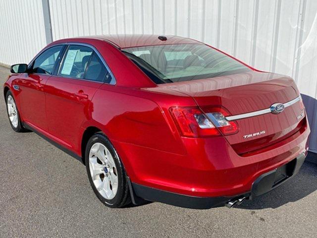 Photo of 2011 Red Ford Taurus