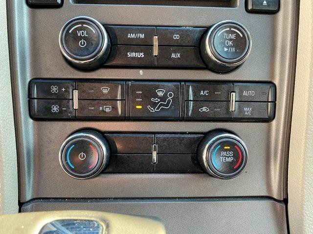 Photo of 2011 Red Ford Taurus