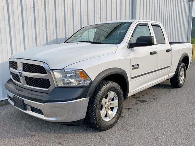 Photo of 2014 Bright White Clearcoat RAM 1500