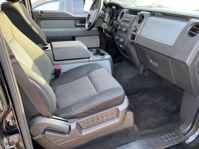 Photo of 2014 Tuxedo Black Metallic Ford F-150