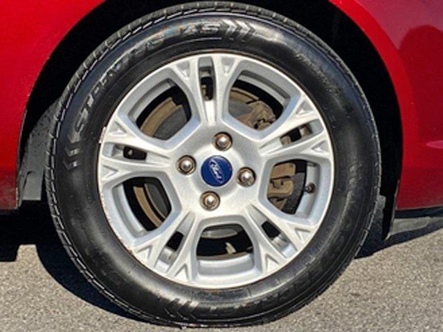 Photo of 2014 Red Ford Fiesta