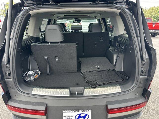 Photo of 2025 Phantom Black Hyundai SANTA FE HEV