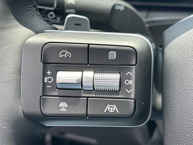 Photo of 2025 Phantom Black Hyundai SANTA FE HEV