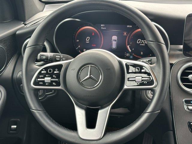 Photo of 2022 Black Mercedes-Benz GLC 300